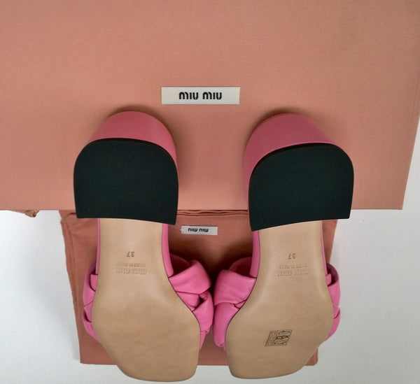Miu Miu Donna Pink Leather Quilted Puffy Slides Sandals Padded Heels