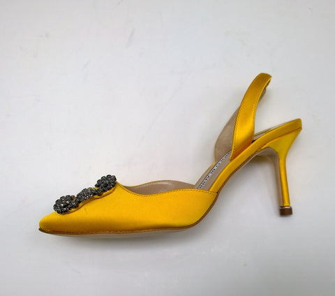 Manolo Blahnik Hangisi 70 Bright Yellow Satin Slingback Heels New with Box