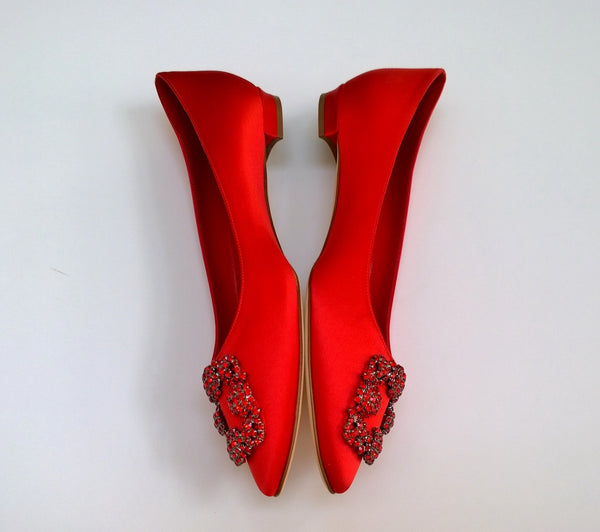 Manolo Blahnik Hangisi Red Satin Red Rhinestone Buckle Flats Strass Shoes