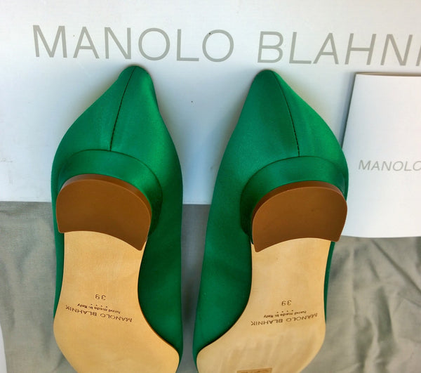 Manolo Blahnik Hangisi Flats in Bright Green Satin Rhinestone Buckle Shoes Strass