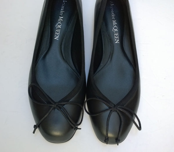 Alexander McQueen Armadillo Bow Black Leather Shoes with Metal Heel Ballet Flats New in box