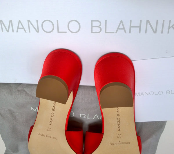 Manolo Blahnik Prinap 50 Bright Red Satin Rhinestone Sandals Slides