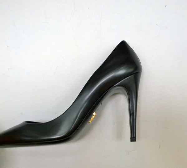 Prada Black Leather Pointy Heels New in Box