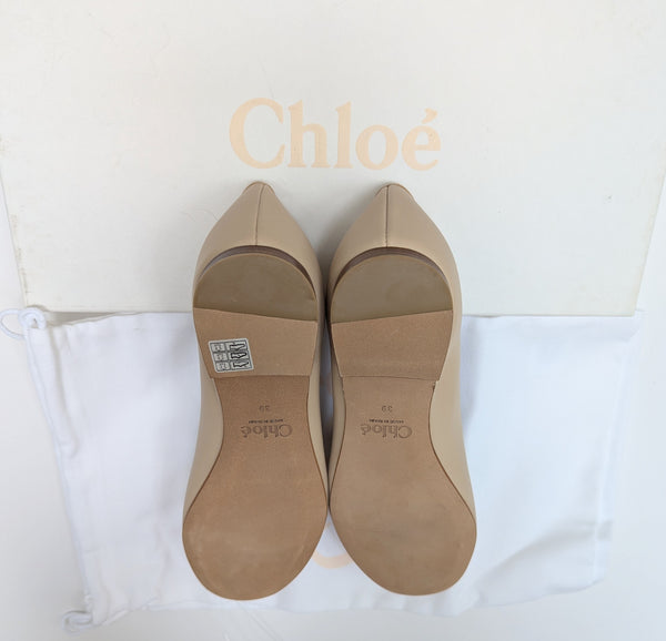 Chloé Marcie Pale Beige Leather Flats with Gold Tone Details New in Box Shoes Delicate Nude
