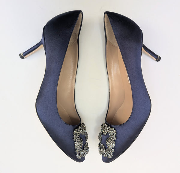 Manolo Blahnik Hangisi 70 Heels in Navy Satin with Dark Crystal Buckle New in Box Strass Shoes