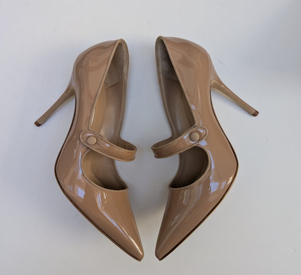 Manolo Blahnik Campari 105 Beige Nude Patent Mary Jane Heels New in Box