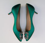 Manolo Blahnik Hangisi Heels 50 in Bright Green Satin New in Box Rhinestone Buckle Pumps