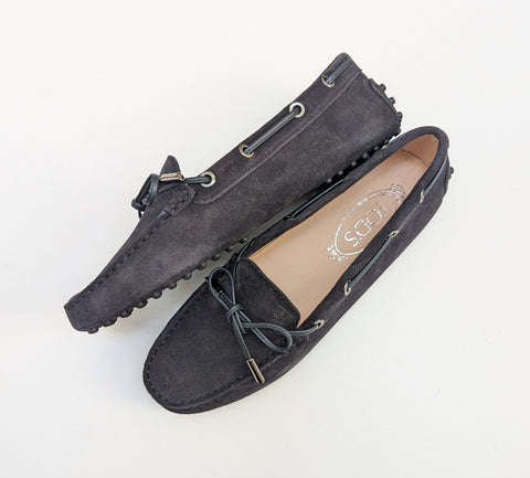 Tod's Driving Shoes Bow Loafers in Dark Navy Suede New in Box