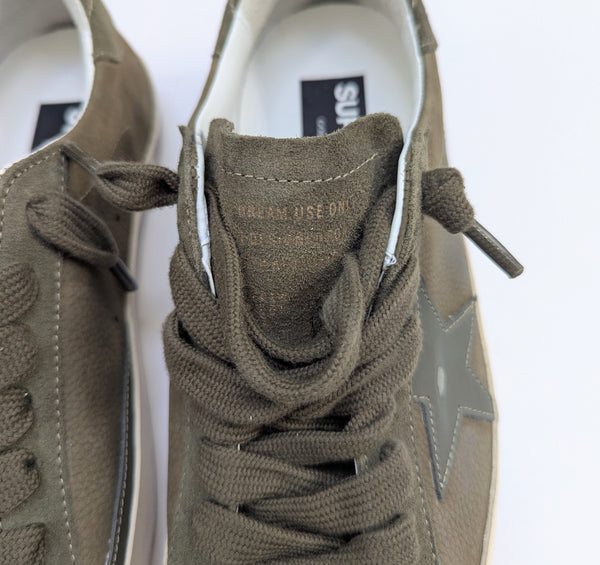 Golden Goose Super-Star Dark Green Distressed Suede-Trimmed Full-Grain Leather Sneakers New in Box