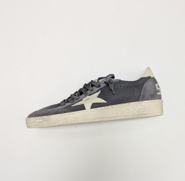 Golden Goose Ball Star Distressed Suede-Trimmed Leather Sneakers New in Box