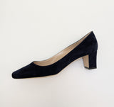 Manolo Blahnik Okkatopla 50 Navy Dark Blue Suede Block Heels New in Box