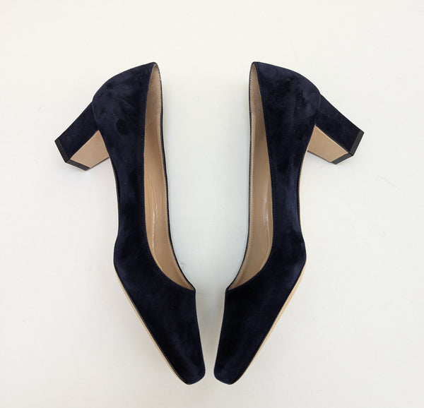 Manolo Blahnik Okkatopla 50 Navy Dark Blue Suede Block Heels New in Box