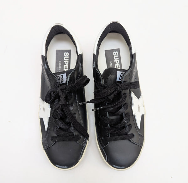 Golden Goose Super-Star Classic Sneakers in Black Leather with White Star New in Box