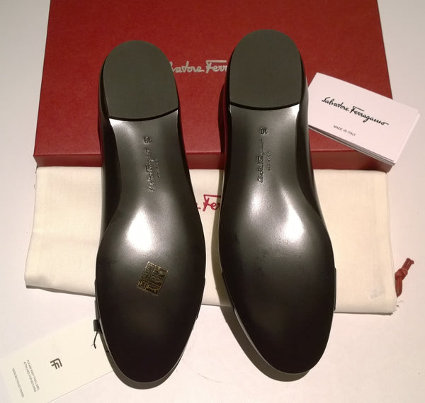 Ferragamo Varina Black Leather Bow Flats New in Box Shoes C Width