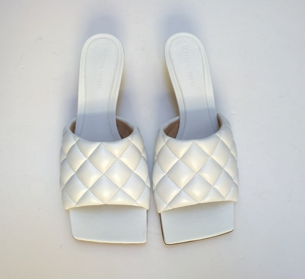 Bottega Veneta Padded Quilted Square Toe Slides in White Leather Mules Heels New in Box