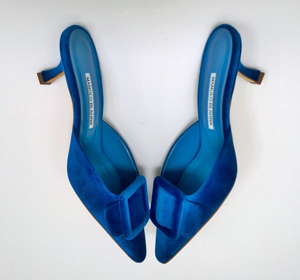 Manolo Blahnik Blue Pool Velvet Maysale 50 Mules New Heels