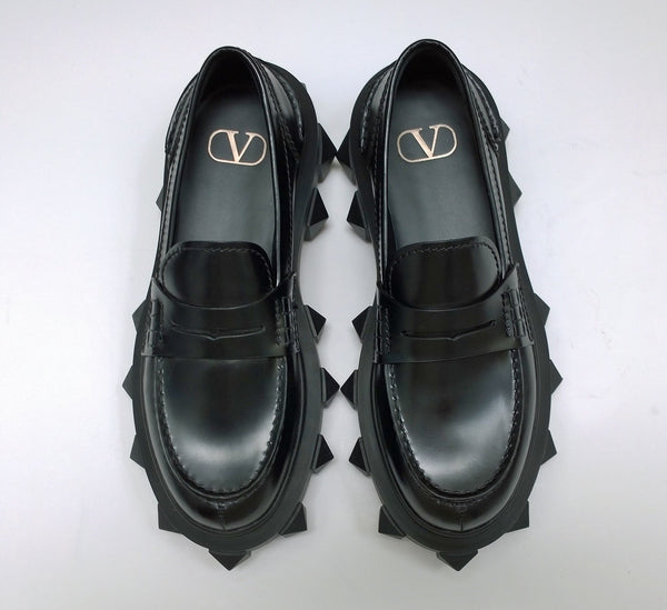 Valentino Trackstud Beatle Studs Black Leather Platform Loafers New in Box Shoes