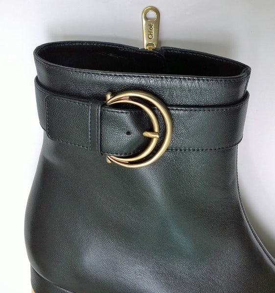 Chloé Alizè Ankle Boots in Black Leather with Gold Heel Detail Zipper Closure New in Box 65mm