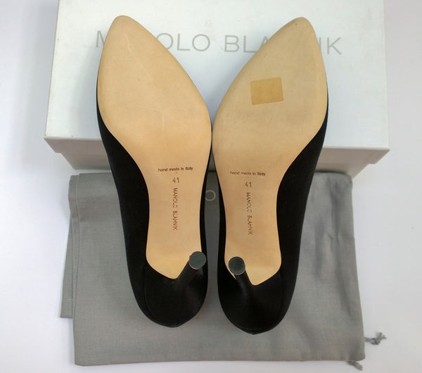 Manolo Blahnik 105 Hangisi Black Satin Rhinestone Buckle High Heels New in Box