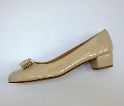 Ferragamo Vara Patent Bone Calf Leather Bow Heels New in Box Shoes