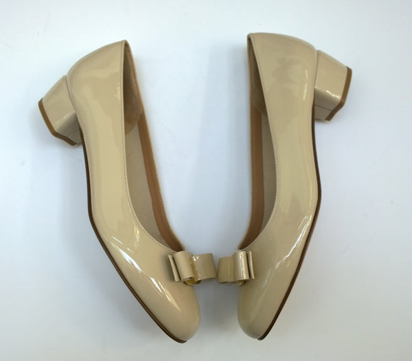Ferragamo Vara Patent Bone Calf Leather Bow Heels New in Box Shoes