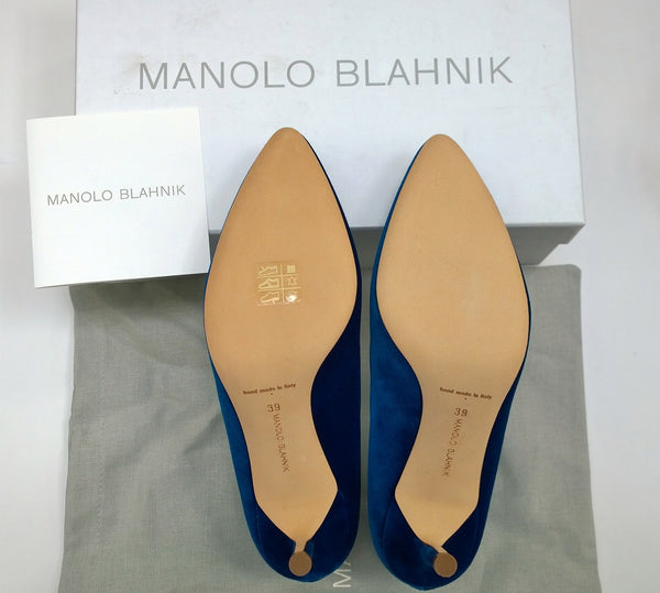 Manolo Blahnik Hangisi Bright Blue Velvet 70 Rhinestone Buckle Heels New in Box