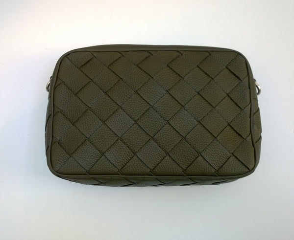 Bottega Veneta Borsa Leather Shoulder Bag in Dark Green New