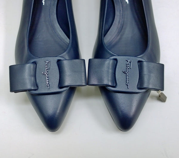 Ferragamo Viva Flats in Navy Blue Nappa Leather NIB Shoes