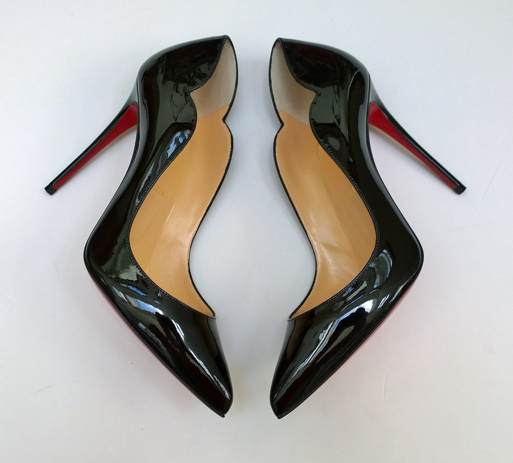 Christian Louboutin Hot Chick 100 Scalloped Leather Pumps