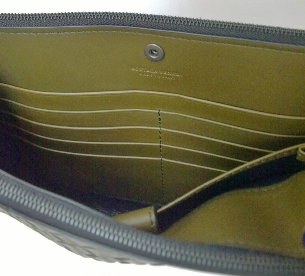 Bottega Veneta Wristlet Intrecciato Woven Leather Clutch Khaki Green P –  AvaMaria
