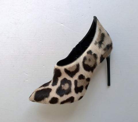Tom Ford Snow Leopard Calf Ankle Boots new in box heels