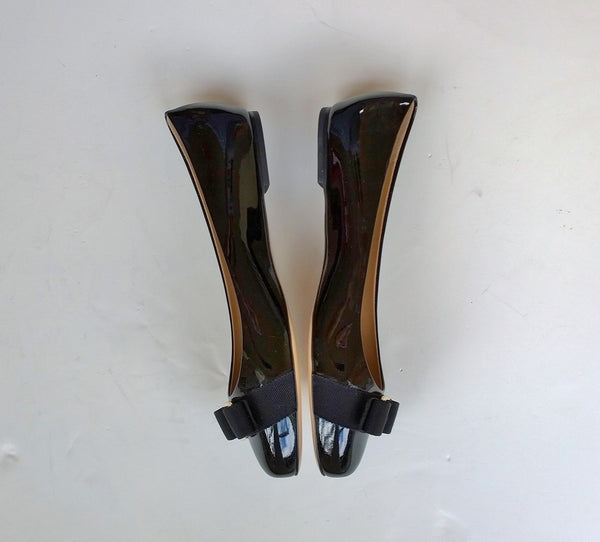 Ferragamo Varina Black Patent Flats new in box shoes bow flats