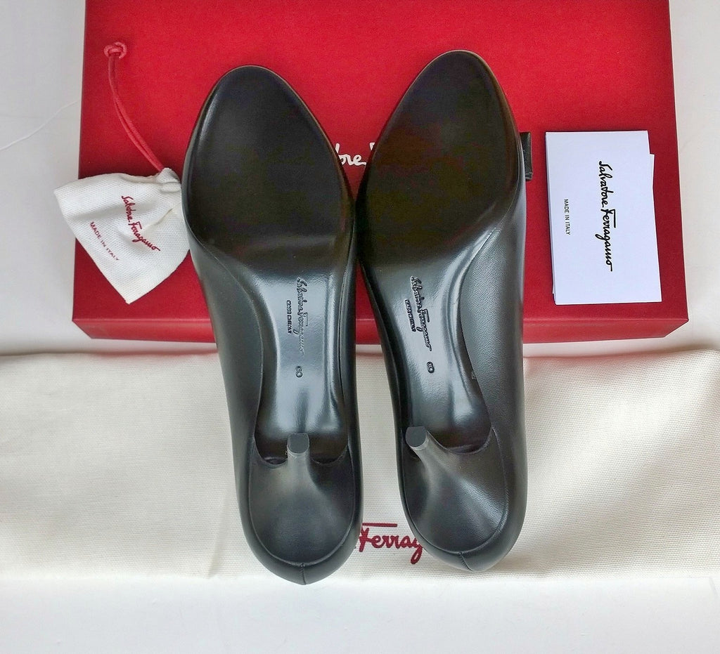 Ferragamo Carla Vara Black Leather Bow Heels Sale Pumps – AvaMaria